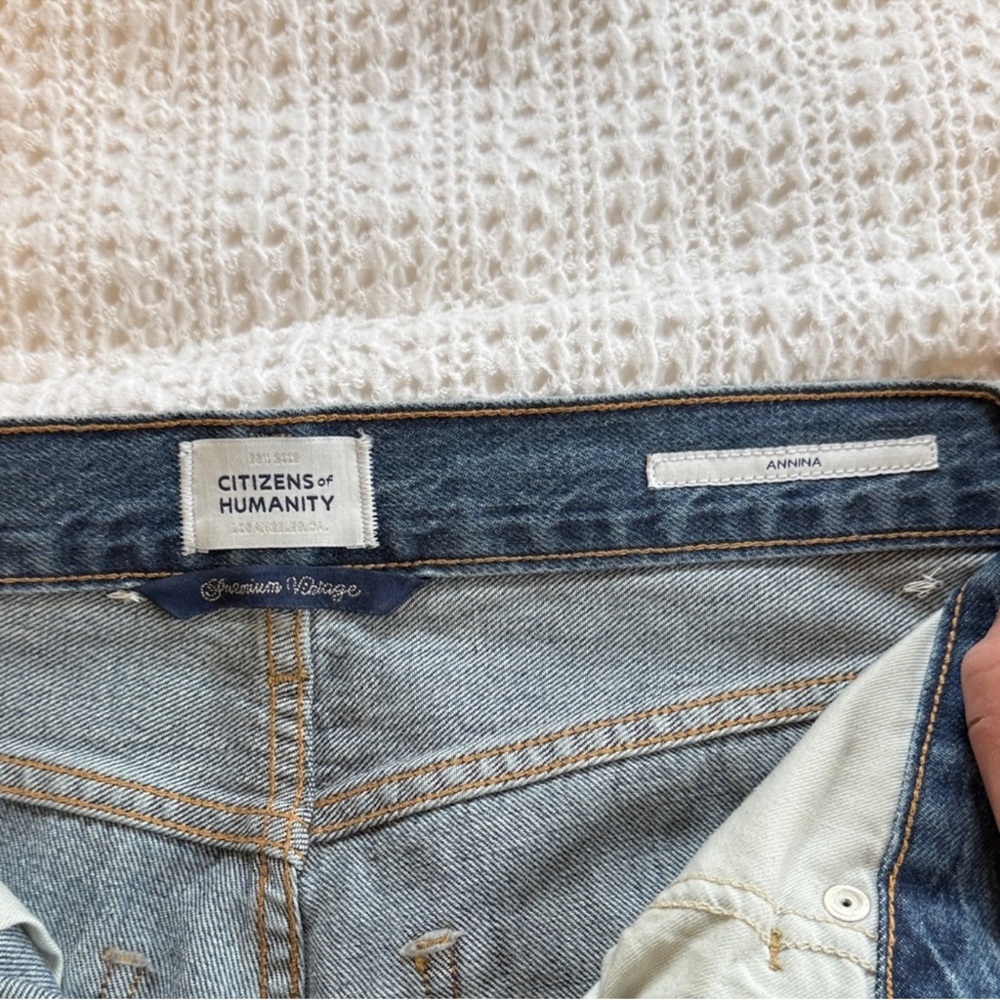 Citizens Of Humanity Annina Straight Leg Jeans in Sunland - Picture 7 of 15